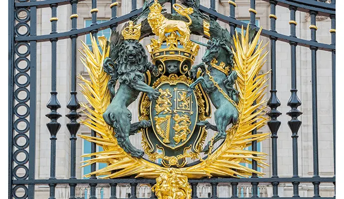 Royal Tour w/ Buckingham Palace Entry! Guided Tour - Image 1