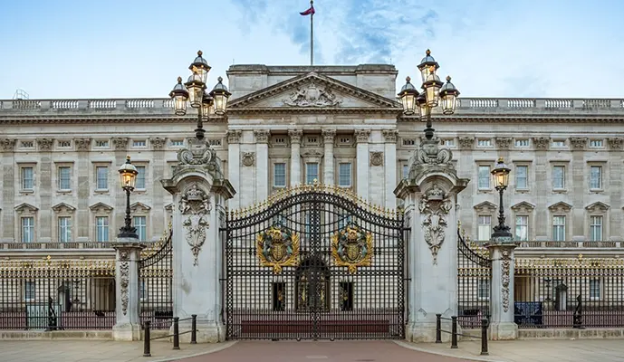 Royal Tour w/ Buckingham Palace Entry! Guided Tour - Image 4