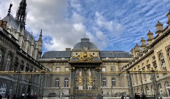 "The History of Paris" City Center Guided Walking Tour & Notre-Dame Cathedral - Image 3