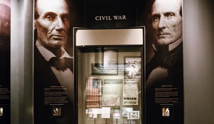 Combo: Smithsonian Natural History + Air & Space Museum Tour - Image 3
