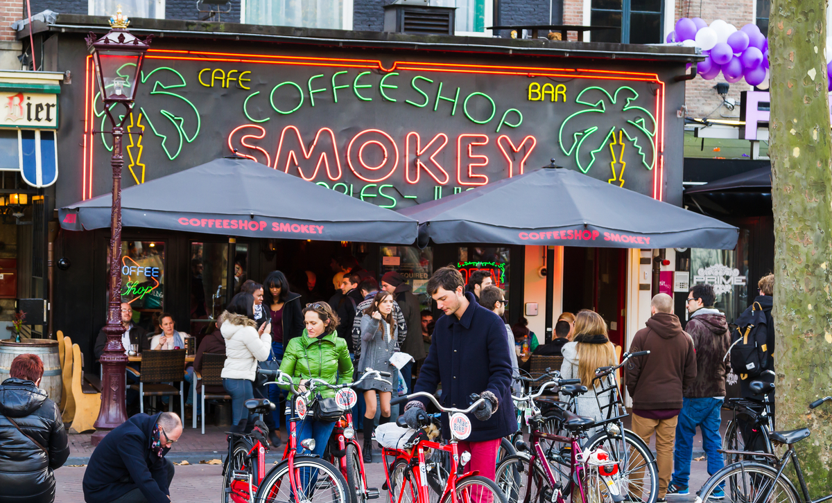 What Not to Do When Visiting Amsterdam Coffee Shops