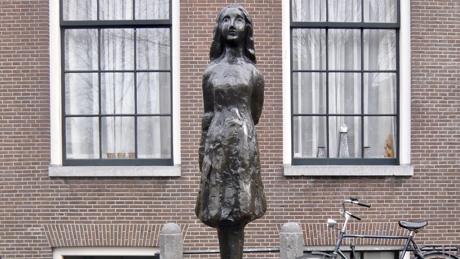 Anne Frank's Amsterdam: Jewish History & WWII