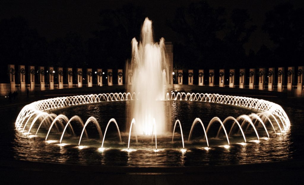 Walking-DC-Washington-Night-Tour